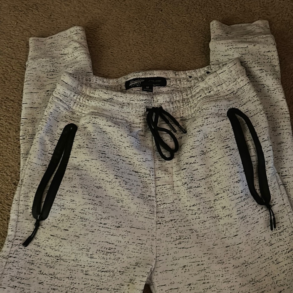 Men’s joggers